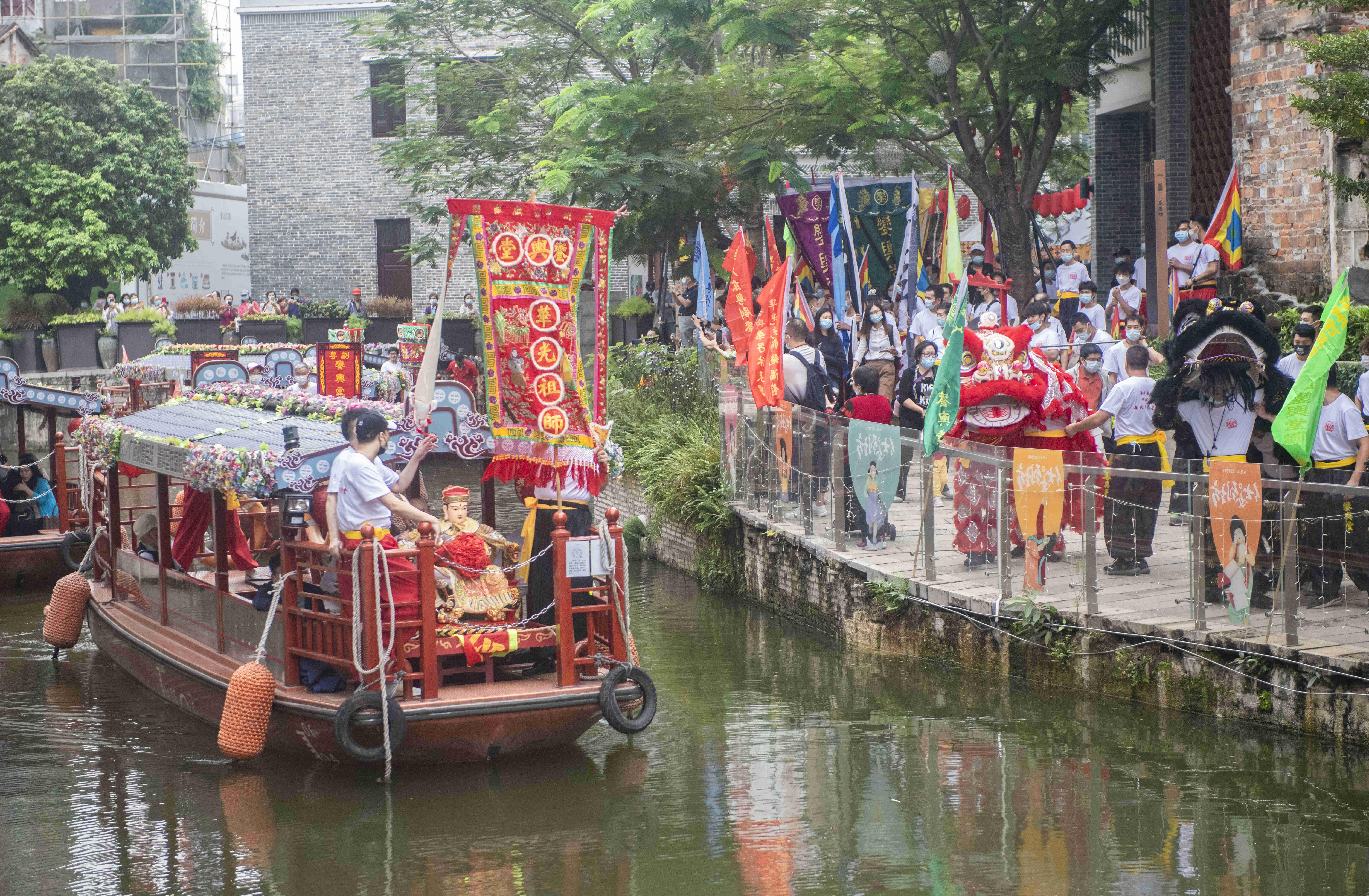 廣州醒獅表演，傳統(tǒng)與創(chuàng)新的完美融合